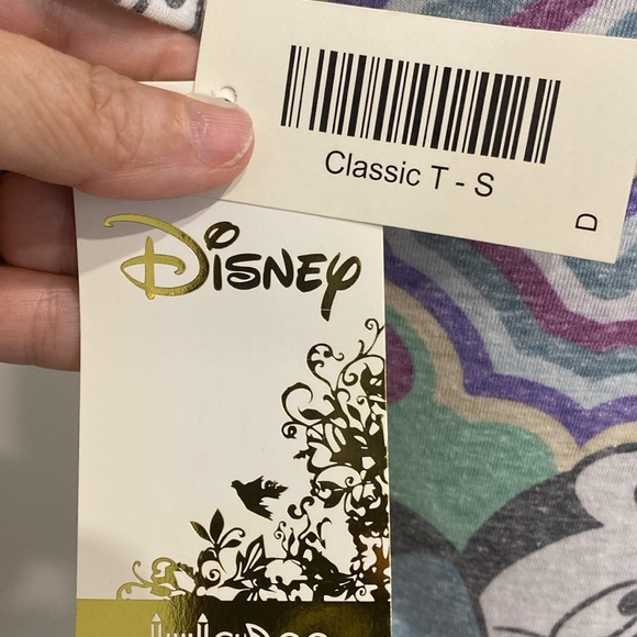 NWT Disneys Minnie Mouse Print , Scoop neck Short Sleeve T |Size Small - Picture 7 of 8